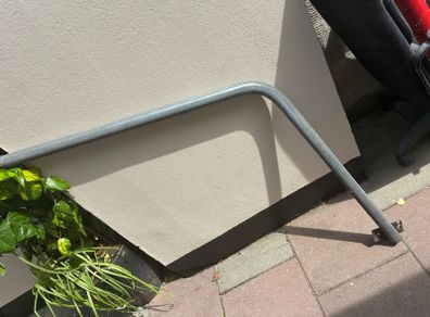 stair/ steps safety rail for outdoors