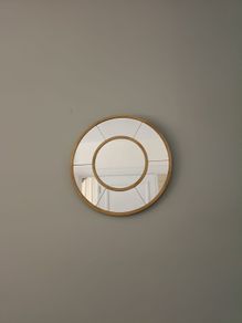 Mirror 14 inches wide in excellent condition with no issues Collection from Kinsale area