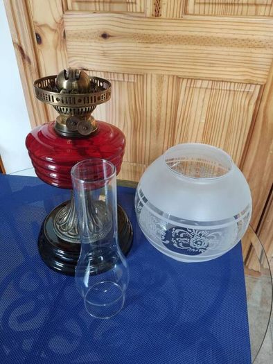 Antique oil lamps in very good condition. 305 each