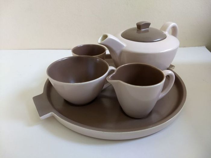 Fabulous Very Rare Vintage MCM Poole Pottery Twintone Tea for One Bachelor Set with Matching Tray All in Colourway C54, Sepia and Mushroom, Streamline Shape, Circa 1950s