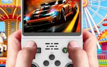 Original R36S Game Console White 23000 Games Brand New Boxed