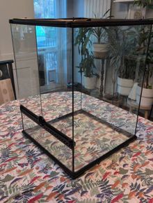 exo terra small tall 45x45x60 vivarium