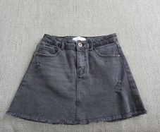 Zara girls black denim skirt age 8