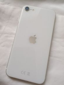 iPhone 7 white back