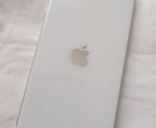 iPhone 7 white back