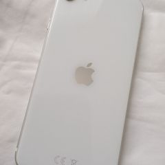 iPhone 7 white back