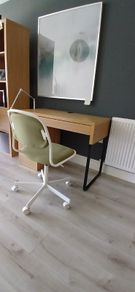 Kids desk and chair