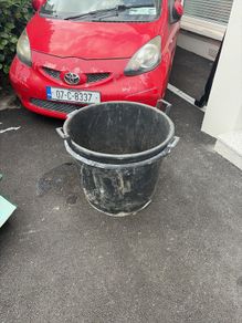 plant pots / large buckets