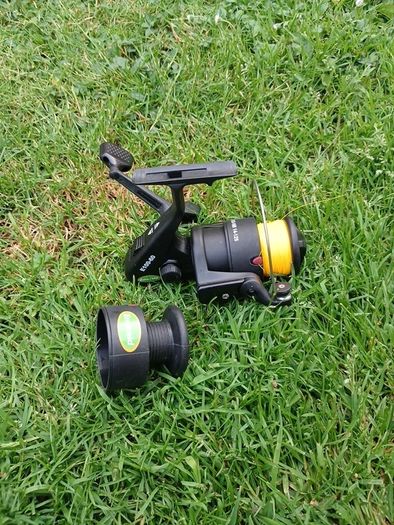 fishing reel + spare spool.