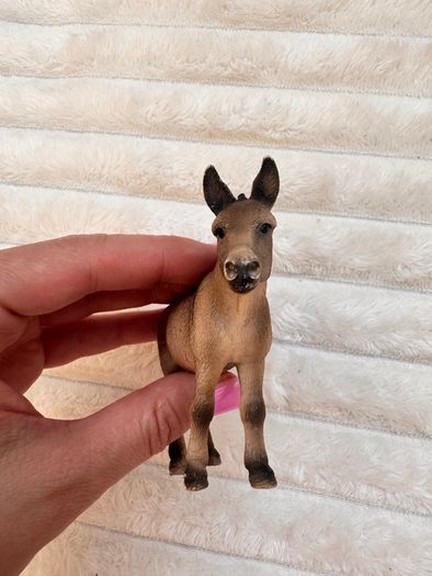 Schleich Donkey Burro Jenny Farm Animal Figure 2008 D-73527  approx. 8.5 cm. Used Please see photos