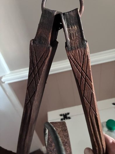 Antique anchor style lamp