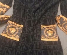 versace dressing gowm not real  size large 12 14 16