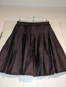 Perfect for Summer. gorgeous pleated midi skirt from Tommy Hilfiger