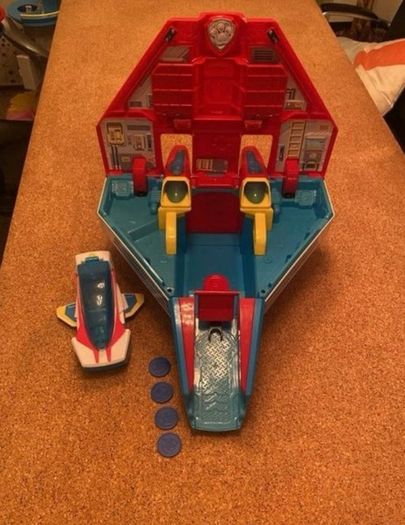 Paw Patrol Super Paws 2-in-1 Transforming Mighty Pups Jet Plane Command Center