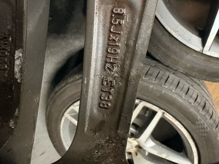19in genuine Mercedes AMG alloys