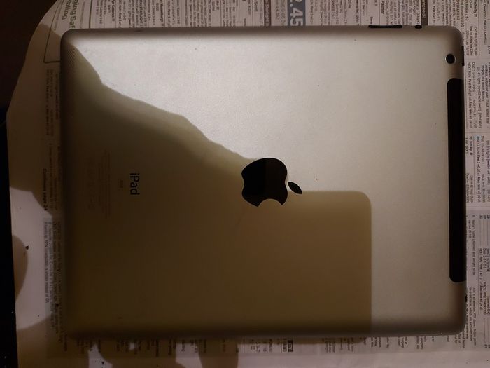Apple Ipad 3rd Generation, 32GB, Black, Activation Locked, in excellent cosmetic condition