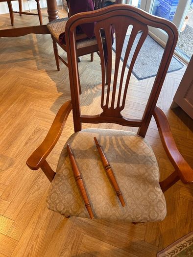 FREE Table and chairs