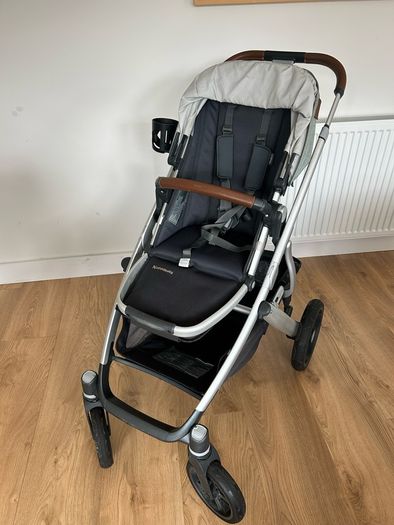 Uppababy Vista V2
