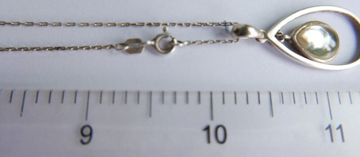 Vintage Sterling Silver 925 "Teardrop " Pendant and Necklace length 21" - 6,58g