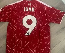 Alexander Isak Liverpool home jersey 26/27