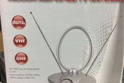 Indoor amplified TV Antenna