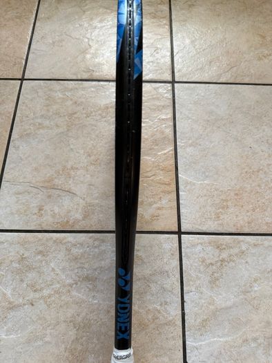 Tennis racquet Yonex Ezone 100 (300g)