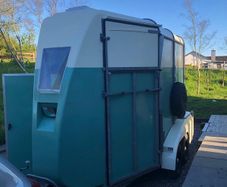 Camper /Horsebox