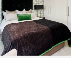 Pillow and throw set