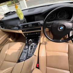 BMW 5-Series 2012