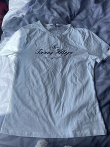 Brand new Tommy Hilfiger white slim fit  tshirt black logo