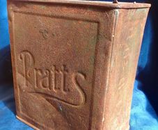 Pratt's 1920s antique fuel can