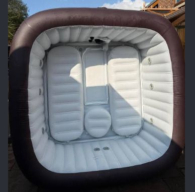 Lay-Z-Spa Maldives HydroJet Pro hot tub