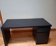 Ikea malm desk