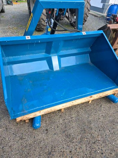 Power box