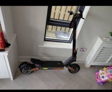 Kukirin G2 electric scooter