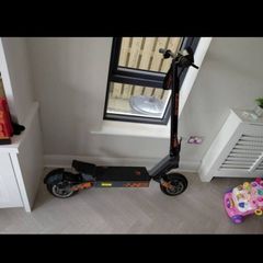 Kukirin G2 electric scooter