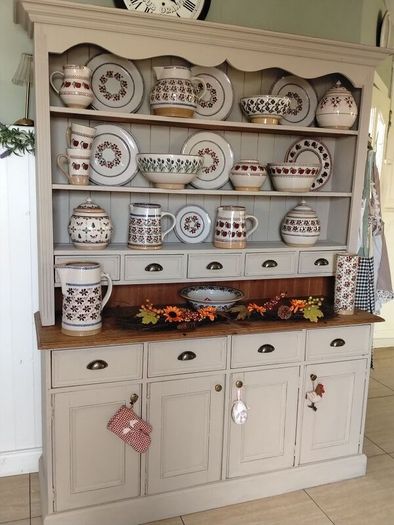 solid kitchen dresser delivery arranged