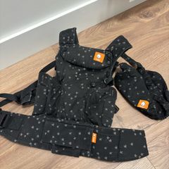 Tula baby carrier