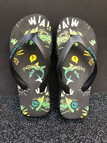 Boys Shark flip flops