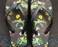 Boys Shark flip flops