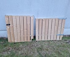 Heavy duty child gates. 5mm steel and pine