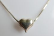 Vintage 925 Sterling Silver heart pendant necklace, length 16" - 2.0g