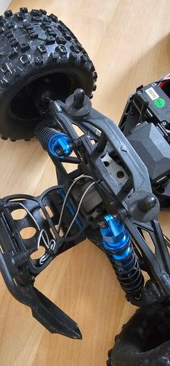 Ftx ramraider rc brushless waterproof  1/10 with box etc ready to run