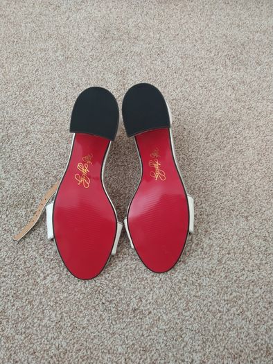 Brand new Ladies shoes