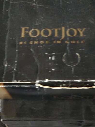 golf shoes