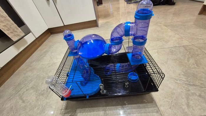 Hamster cage