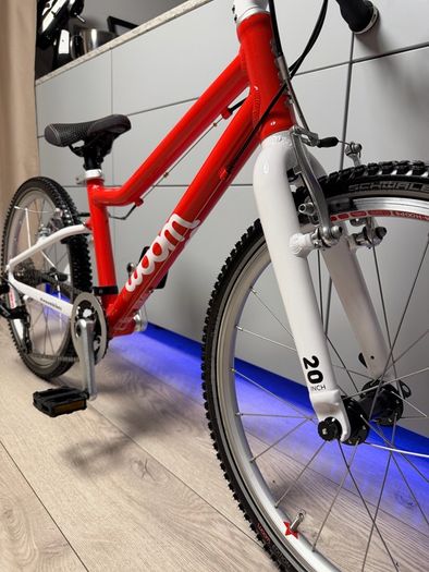 WOOM 4 Kids Bike 20 inch Bike (Like NEW)