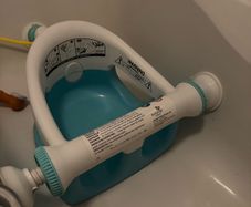 Baby bath seat