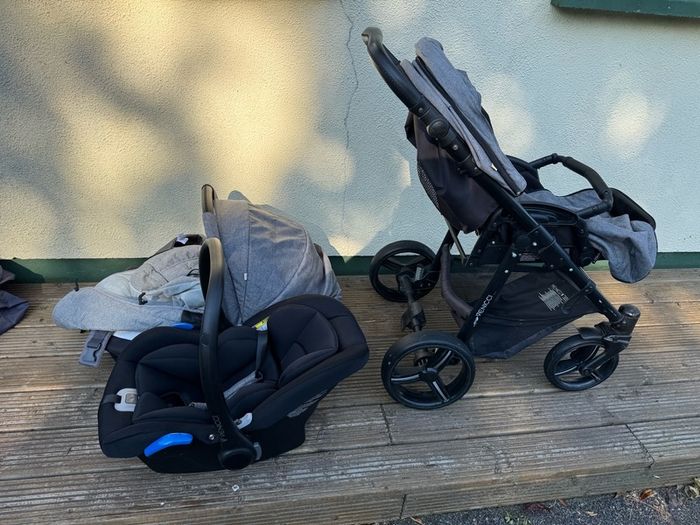 Venicci Grey Travel System