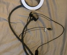 TikTok Streamer Light and Phone Holder